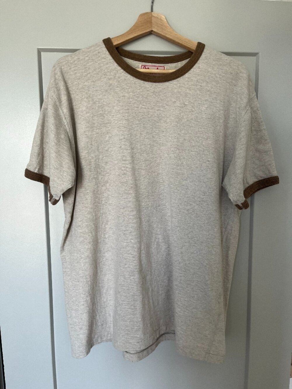 Wonder Looper Recycled Cotton Foxfibre Ringer T (Stone)
